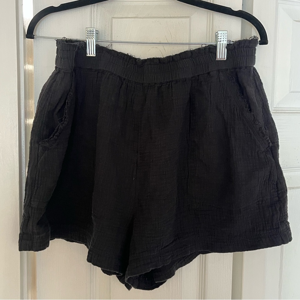 Aerie High Waist Black Shorts - Picture 2 of 4